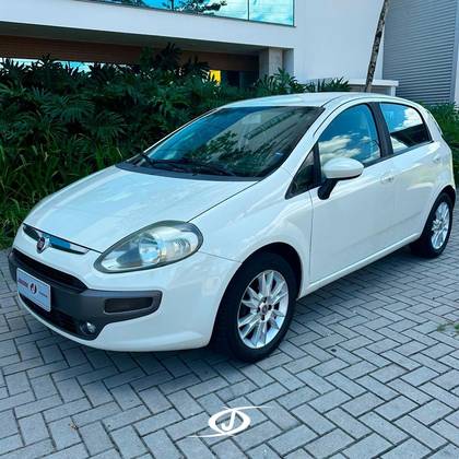FIAT PUNTO 1.6 ESSENCE 16V FLEX 4P MANUAL